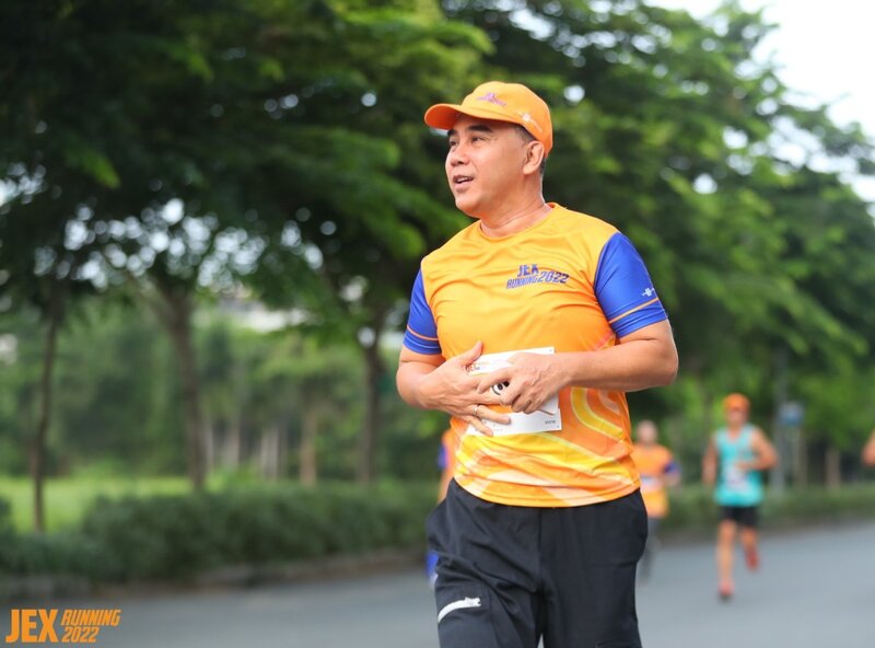 Những khoảnh khắc ấn tượng trên đường chạy JEX Running - 09